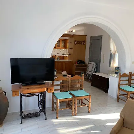 Cycladic Summer House With View Léfkesz